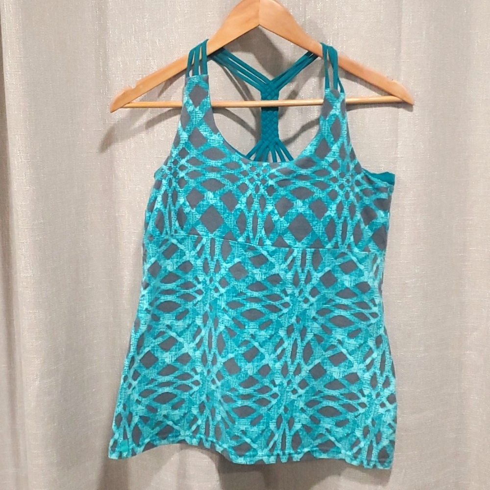 Strappy tank